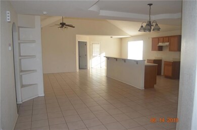 413 Dulce Dr, Alamo, TX 78516 - photo 2