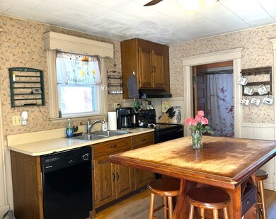 300 N Brookfield Rd, Barre, MA 01005 - photo 7