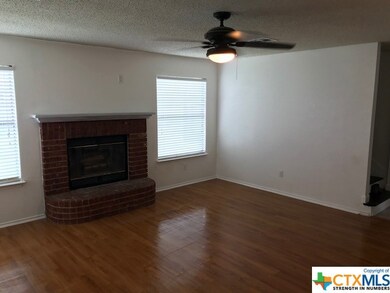 506 Red Oak Dr, Copperas Cove, TX 76522 - photo 5