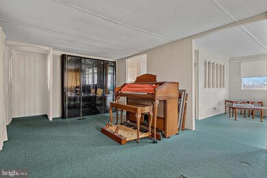 144 Crestwood Dr, Mount Wolf, PA 17347 - photo 7