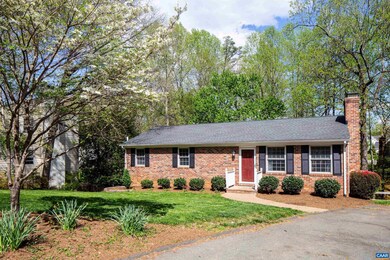 511 Woodmont Dr, Charlottesville, VA 22901 - photo 2