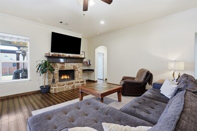 8900 Stone Top Dr, Fort Worth, TX 76179 - photo 6