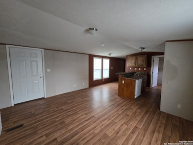 1911 Wald Rd unit 9, New Braunfels, TX 78132 - photo 3