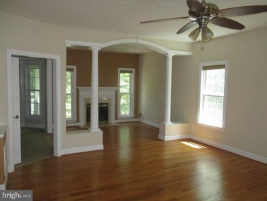 880 Cattail Rd, Winchester, VA 22603 - photo 3
