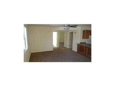 2413 Tremont Ave unit C, El Paso, TX 79930 - photo 4