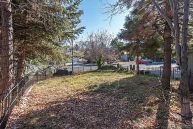 63275 Wishing Well Ln, Bend, OR 97701 - photo 2