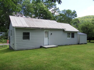 109 F Street 003