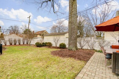 217 Arden-5