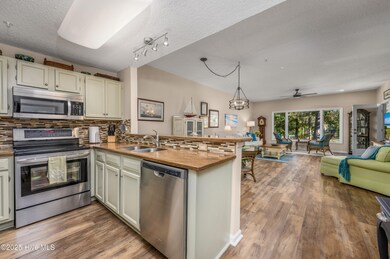 1221 Tidewater Dr unit 1922 Teal Lake, North Myrtle Beach, SC 29582 - photo 5