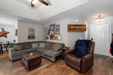 1813 Edgewood Dr, Aurora, MO 65605 - photo 7