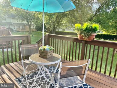 21 W Jonathan Ct, Kennett Square, PA 19348 - photo 4