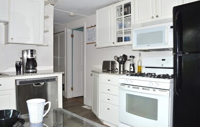 7 Beal Ave, Whitman, MA 02382 - photo 6