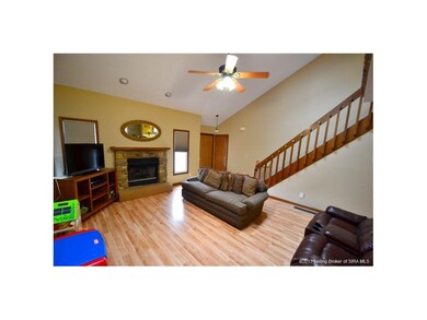 409 Parkside Dr, New Albany, IN 47150 - photo 5