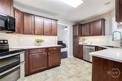 104 Sandstone Dr, Bloomingdale, GA 31302 - photo 4