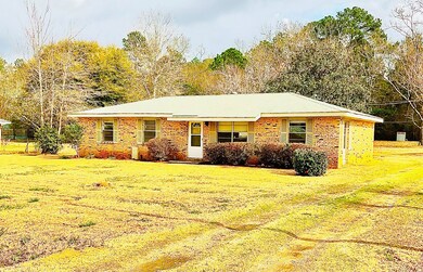 2637 Halls Mill Rd, Dothan, AL 36305 - photo 2