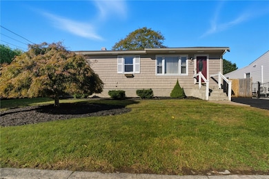 29 Dix Ave, Johnston, RI 02919 - photo 2