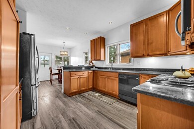 116 Niles Ave, La Porte, IN 46350 - photo 3