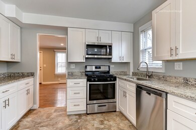 1512 Gardner Rd, Westchester, IL 60154 - photo 4