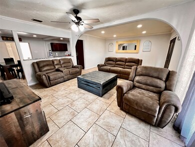 270 Dyna Dr, Houston, TX 77060 - photo 3