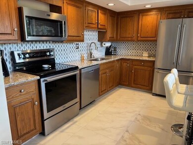 413 Augusta Blvd unit 306, Naples, FL 34113 - photo 7