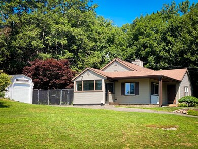 93 Homestead Ave, Holyoke, MA 01040 - photo 3