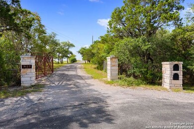 9127 Cap Mountain Dr, San Antonio, TX 78255 - photo 2