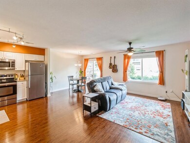 4609 Woodland Ave unit 5, West Des Moines, IA 50266 - photo 2