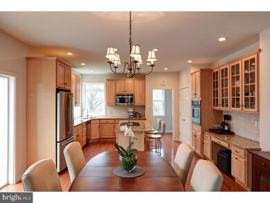 526 Wall St, Phoenixville, PA 19460 - photo 6