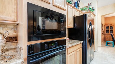 Kitchen (3)