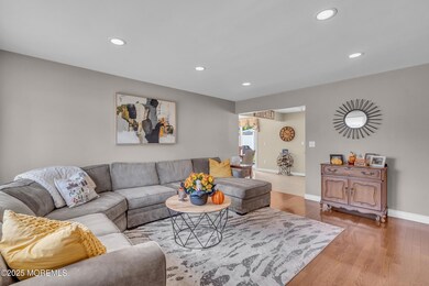 18 Monterey Dr, Hazlet, NJ 07730 - photo 4