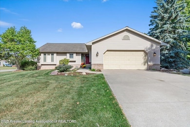 5910 Cabrena Dr, Lansing, MI 48917 - photo 2