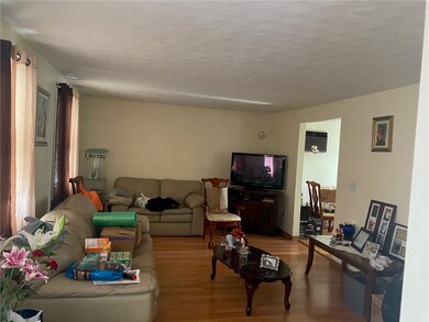 151 Rocco Ave, Pawtucket, RI 02860 - photo 3