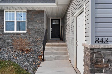 843 Redhawk Dr, Pulaski, WI 54162 - photo 3