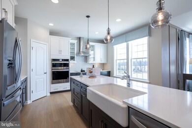 6727 Mccormick Dr, Bryans Road, MD 20616 - photo 4