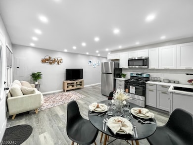 208 Fayette Ave, Wayne, NJ 07470 - photo 4