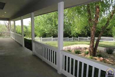 4900 SW Fairlawn Rd, Topeka, KS 66610 - photo 3