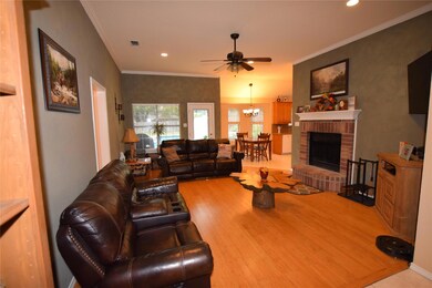 1806 Rayna Dr, Weatherford, TX 76086 - photo 2