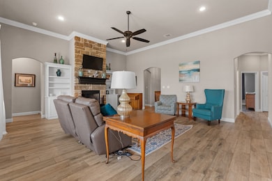 9708 Puma Trail, Godley, TX 76044 - photo 6