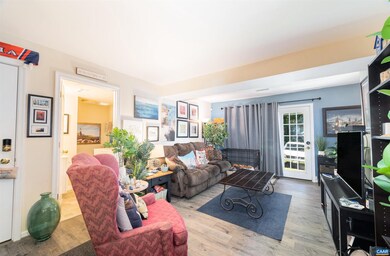 1205 Villa Ln unit B, Charlottesville, VA 22903 - photo 3