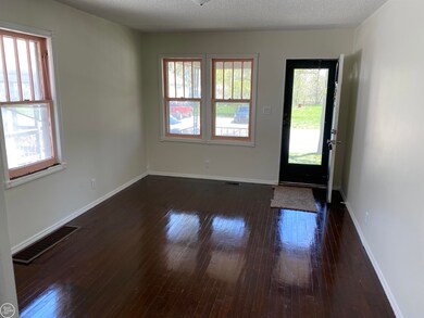 2023 23rd St, Port Huron, MI 48060 - photo 5