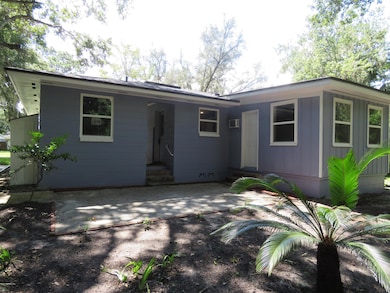 719 Grove Park Blvd, Jacksonville, FL 32216 - photo 6