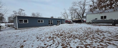 218 N 16th St, Chariton, IA 50049 - photo 2