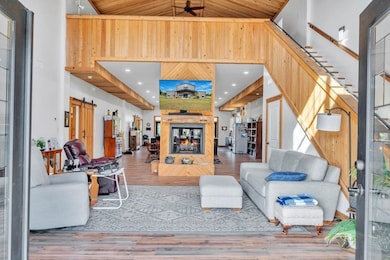 1864 Caulie Harris Rd, Adel, GA 31620 - photo 4