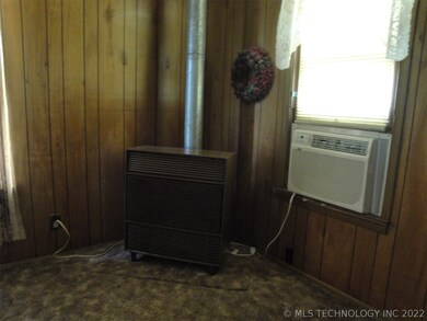 Living room has large window a/c.  Also a smaller