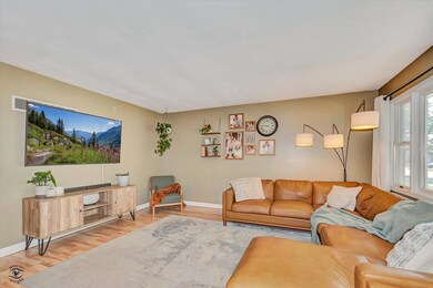 1422 W 97th Place, Crown Point, IN 46307 - photo 3