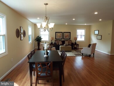 4226 Crosswick Turn, Bowie, MD 20715 - photo 7