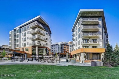 45-W High Mountain Rd-045