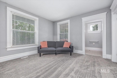 709 N 6th St, Boise, ID 83702 - photo 7