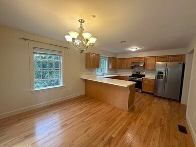 18 Edgemoor Cir unit 18, Wellesley, MA 02482 - photo 2