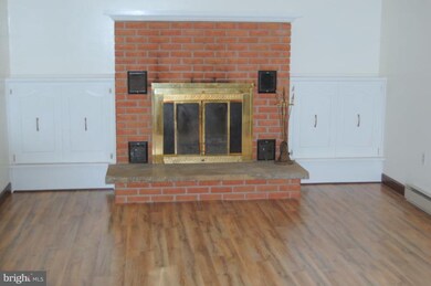 3504 Chick Ln, Knoxville, MD 21758 - photo 4